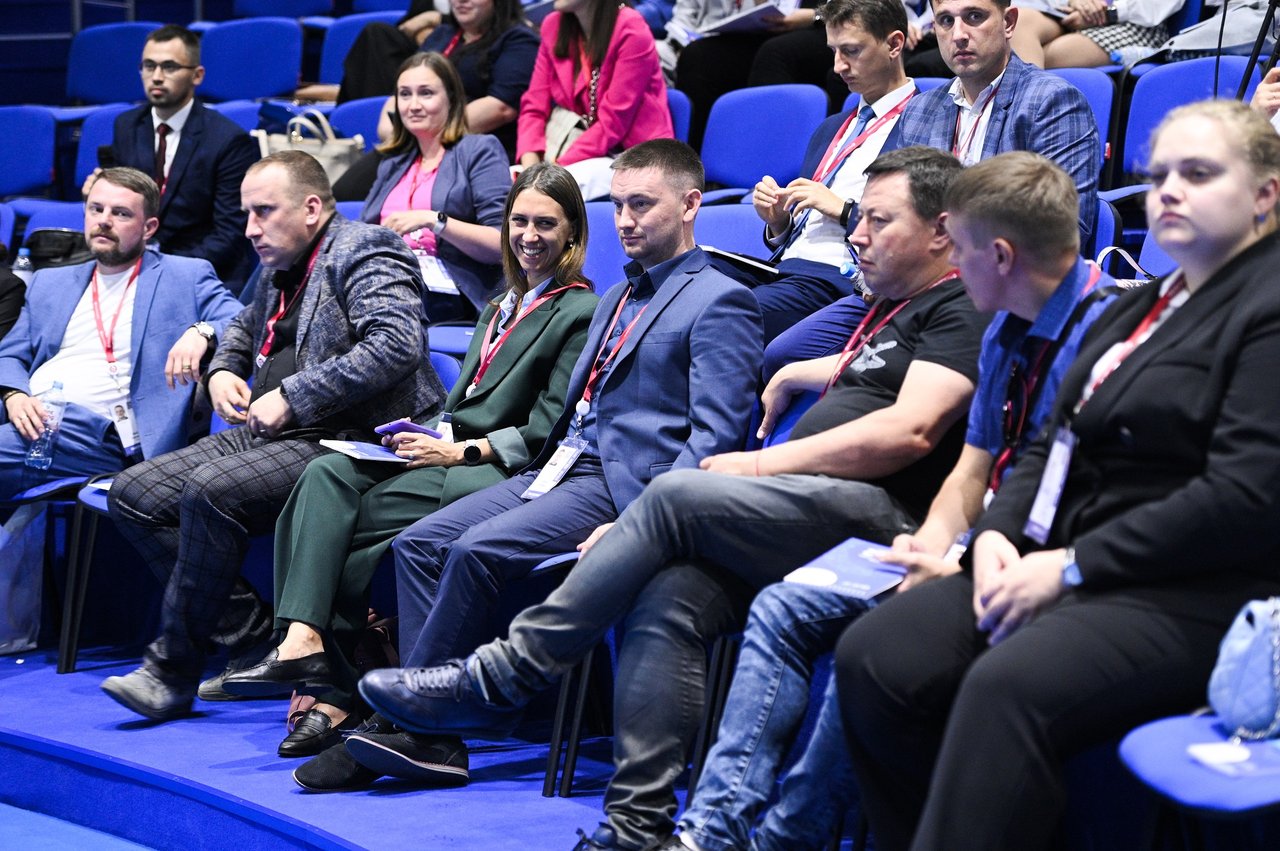 молодежь ВНОТ 1